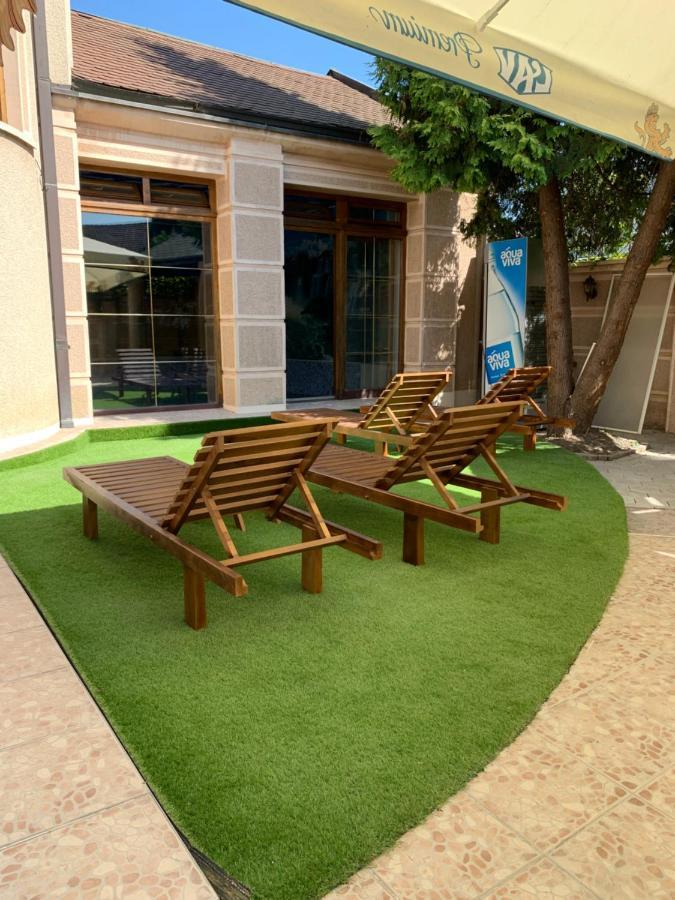 Relax And Pool Apartments Novi Sad Exterior foto